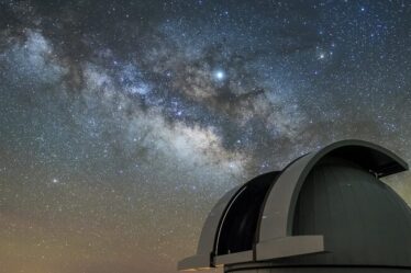 Artemis, the first ground-based telescope of the SPECULOOS Northern Observatory (SNO)